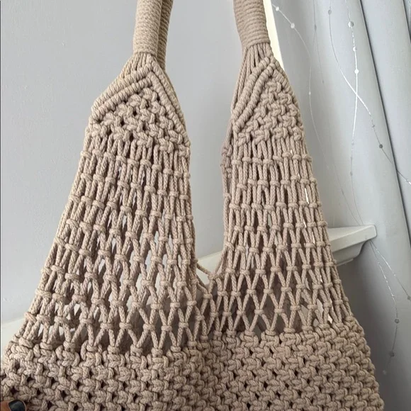 La Regale Tan Macrame Shoulder Bag with Fringe Detail - Picture 5 of 12